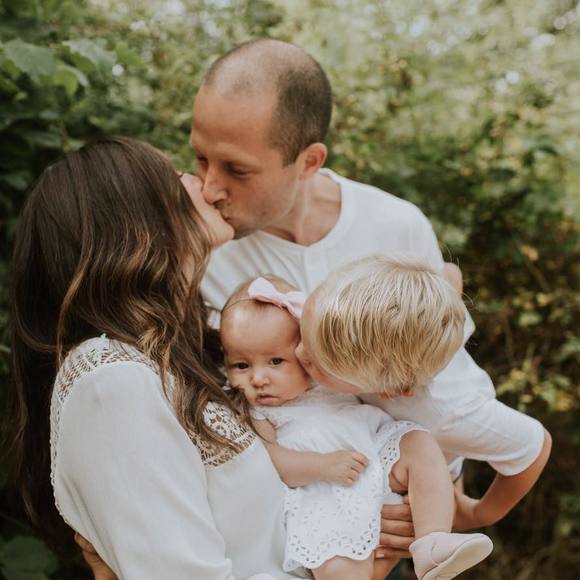 Meet your Posher, Meghan - Picture 1 of 1